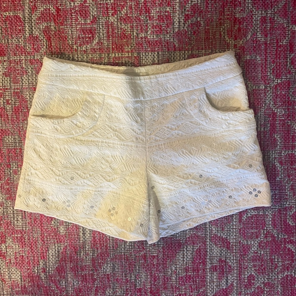 Women’s white embellished shorts size 0 (petite) from Anthropologie- Elevenses